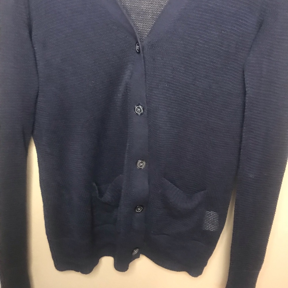 Old Navy sweater